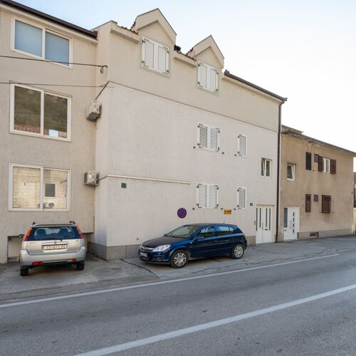 Apartment Tom Omis  4