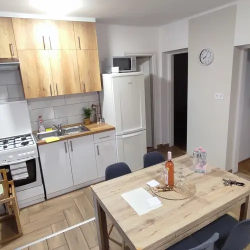 Amerikai konyh&aacute;s &eacute;tkező