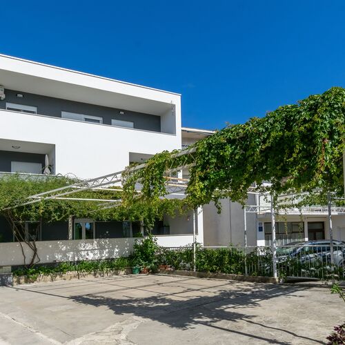 Apartments Zdravko Duce