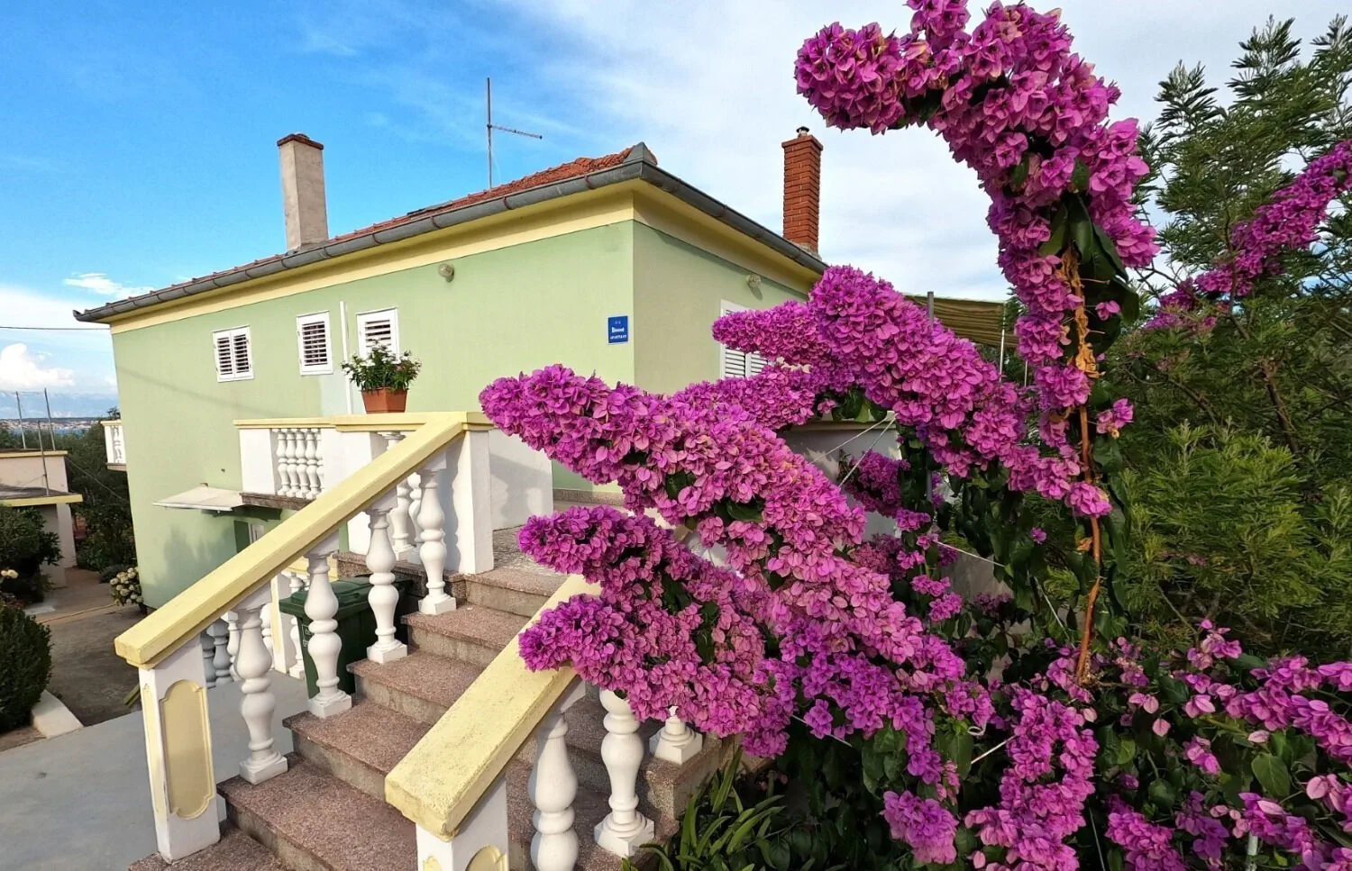 Apartment Mili Sutomiscica