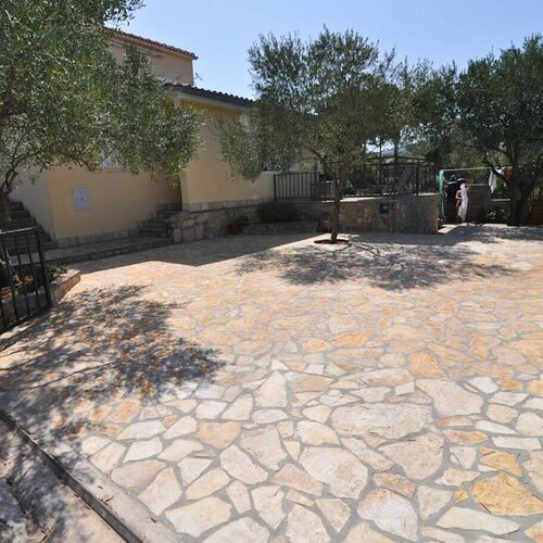 Apartment Vera Necujam  4