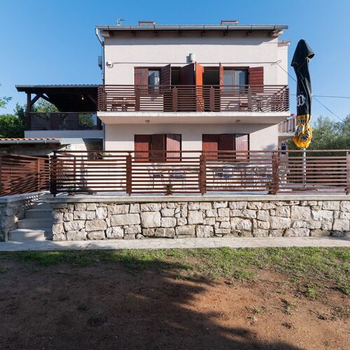 Apartments Tiho Preko  2