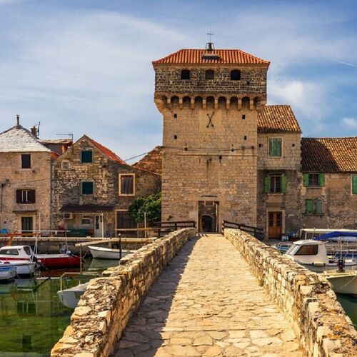 House Peace Kastel Sucurac  3