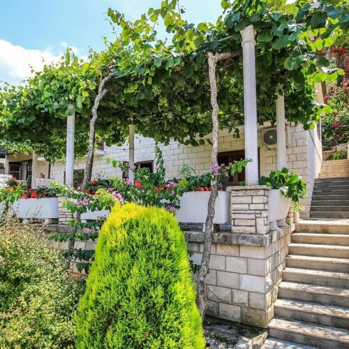 Apartments Ivana Trpanj  3