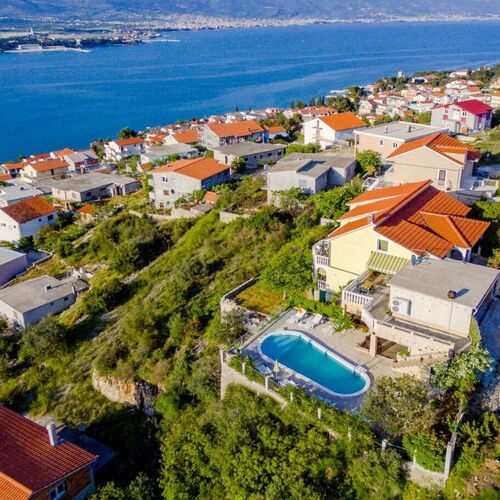 Apartment Ljubo Trogir  2