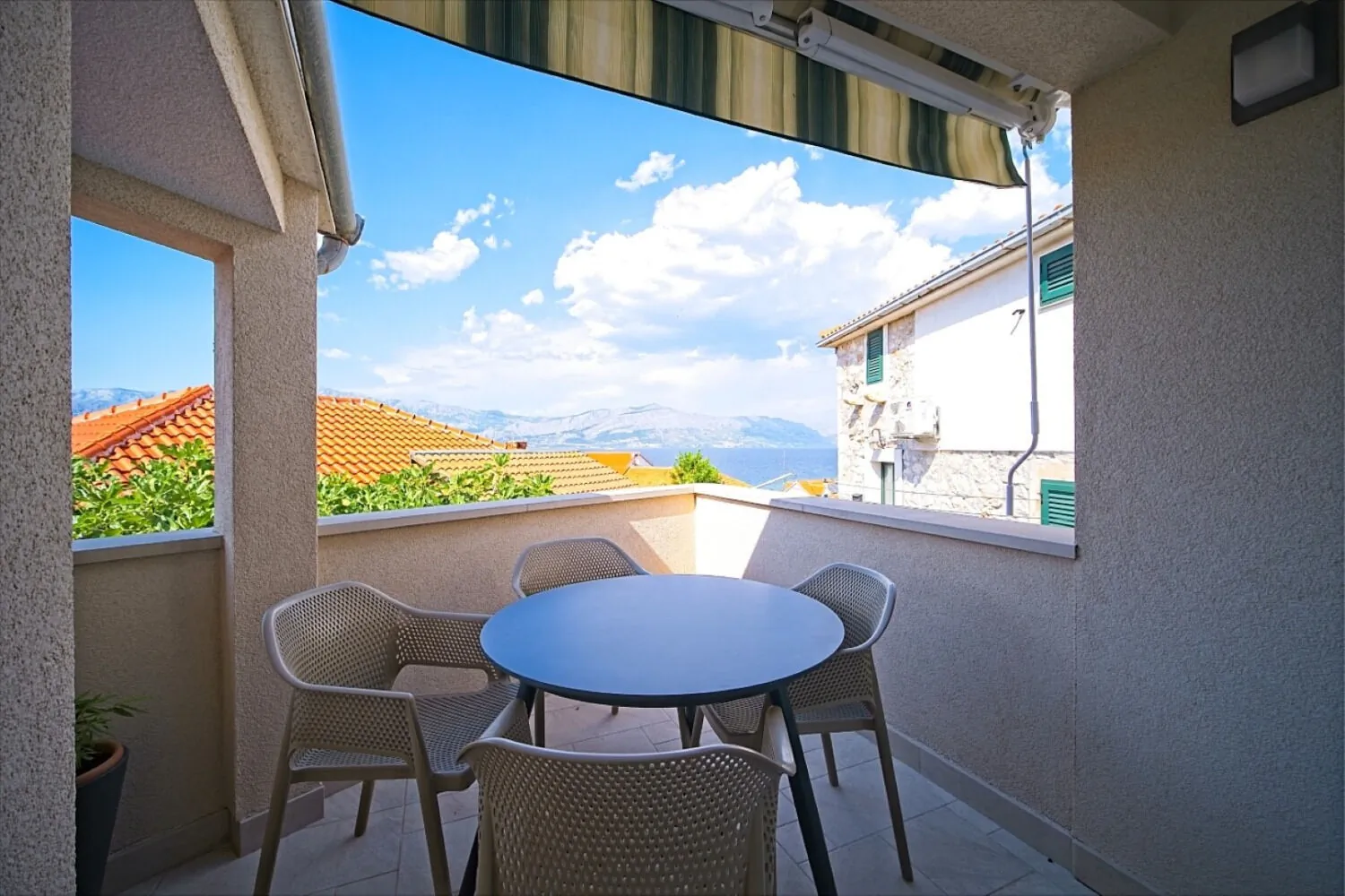 Apartment Afitojen Postira