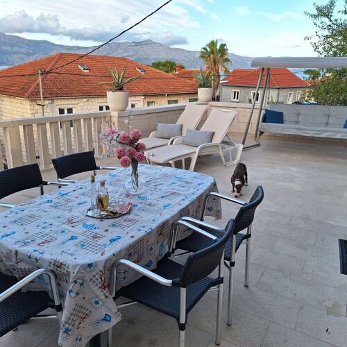 Apartment SEA VIEW Postira