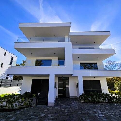 Apartment Isabela Njivice