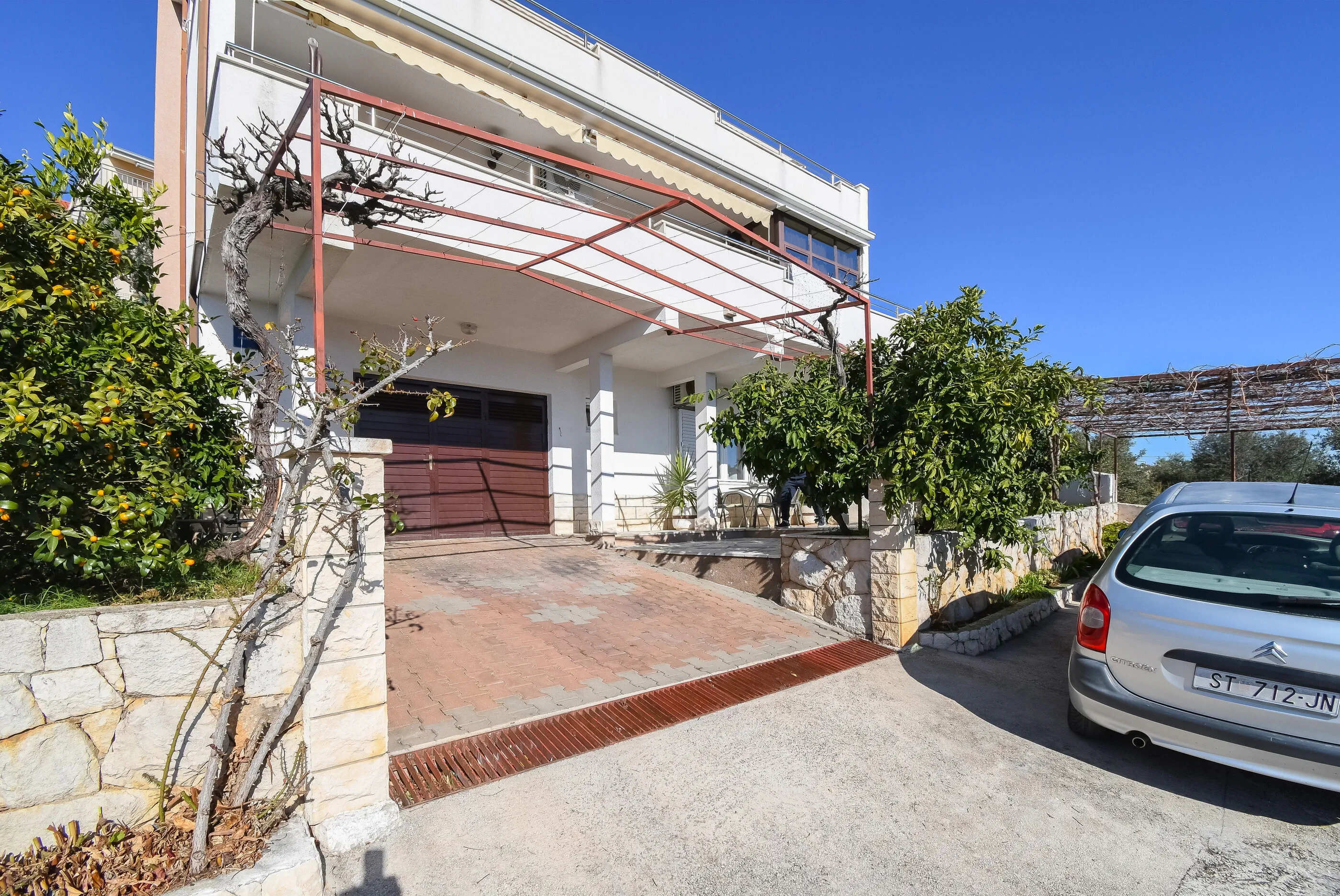 Apartments Zeljko Seget Vranjica