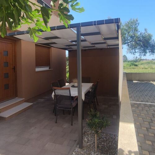 Apartments Oasis Nin  2