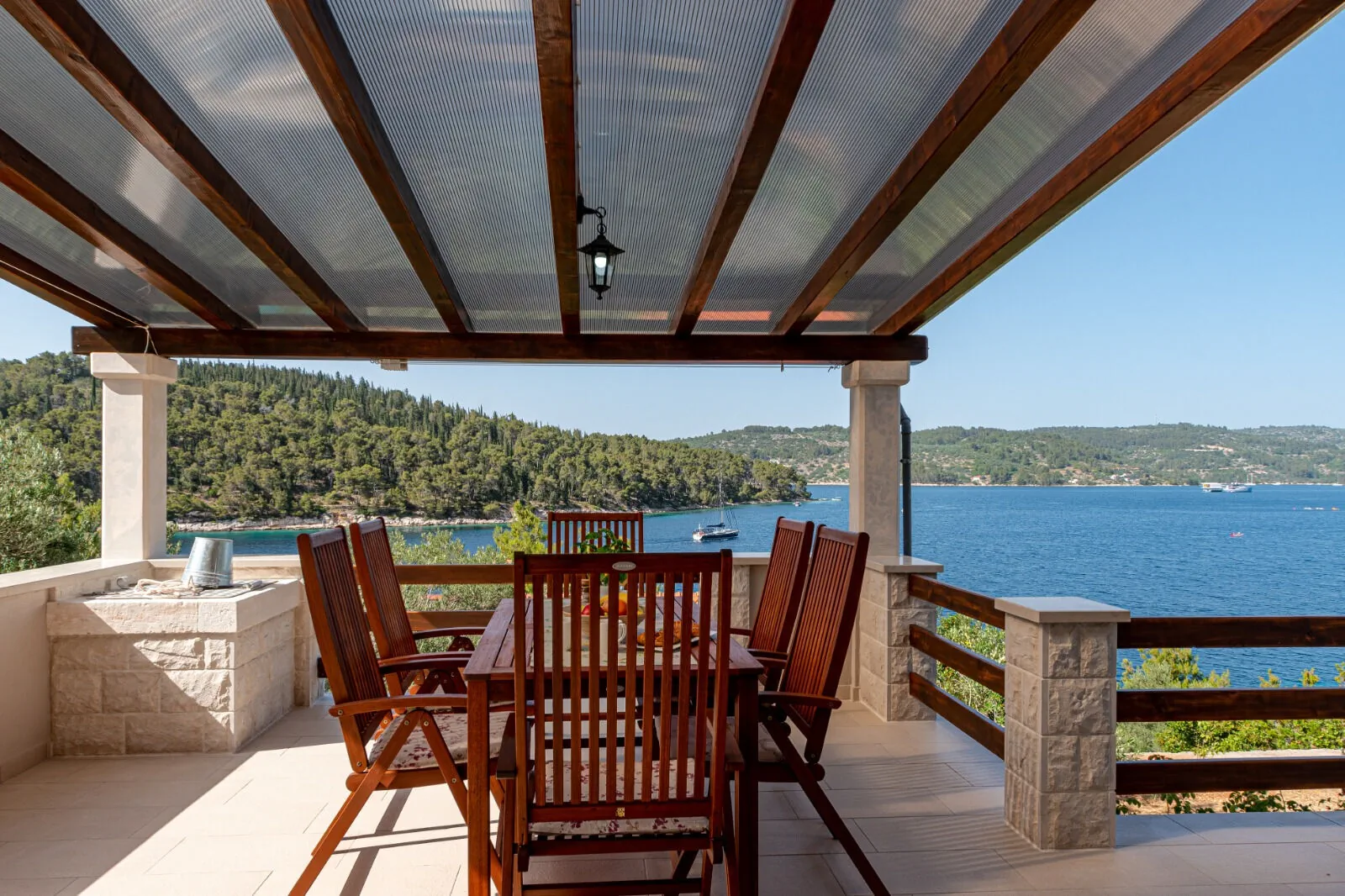 House Vers Vela Luka
