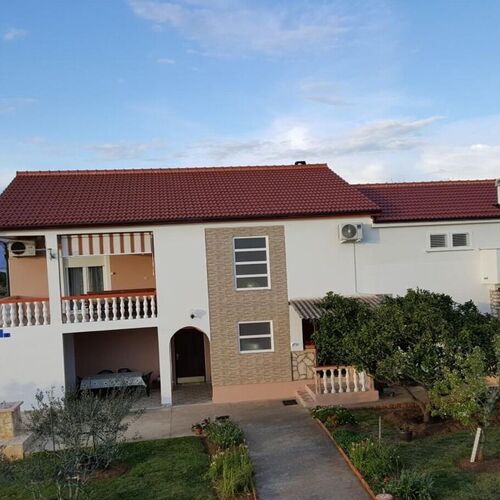 Apartment Sime Vrsi  4