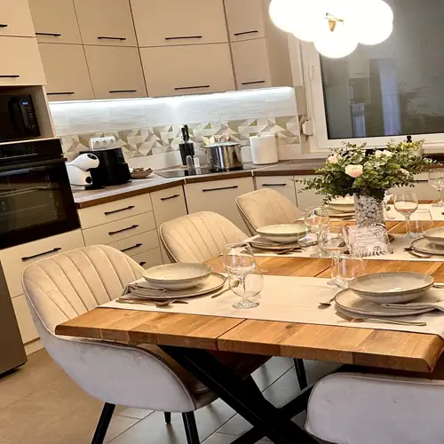 Csatangoló Lovas Apartman Gold Kalocsa 004 kép