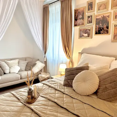 Csatangoló Lovas Apartman Gold Kalocsa 015 kép