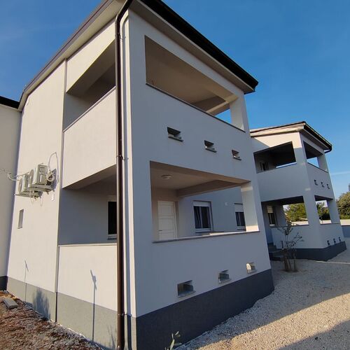 Apartment Juli Vir  2