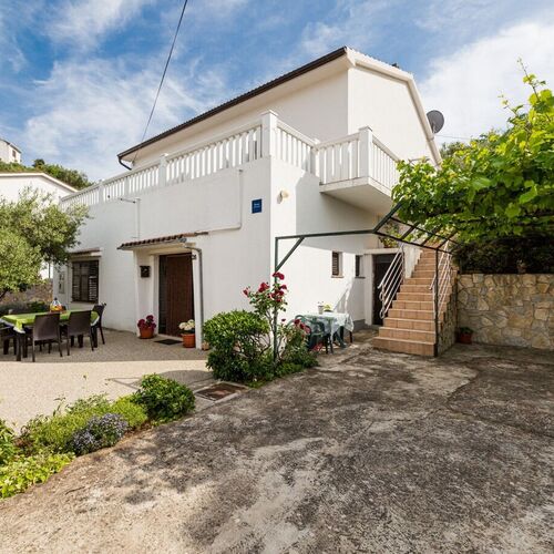 Apartments Juri Vrbnik  3