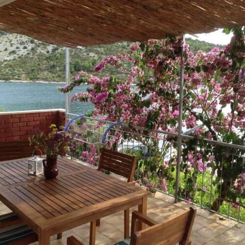 Apartment Sunce Vinisce