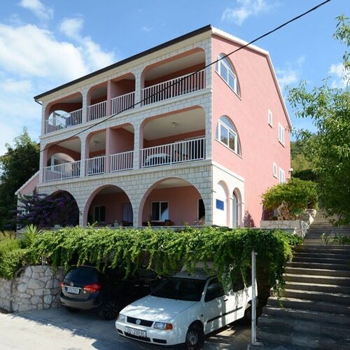 Apartments Zak Karbuni  4