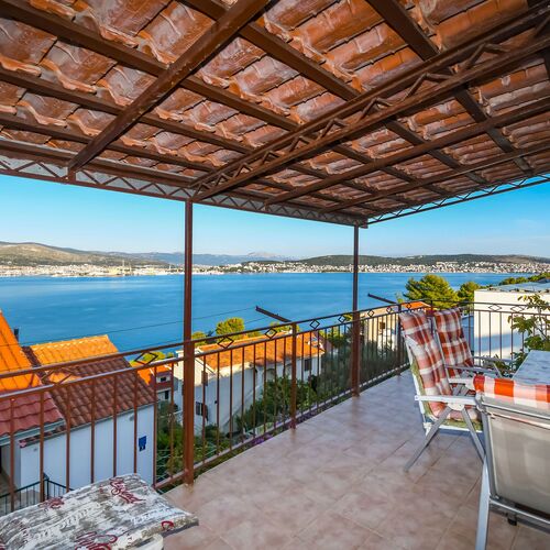 Apartment Denis Okrug Donji