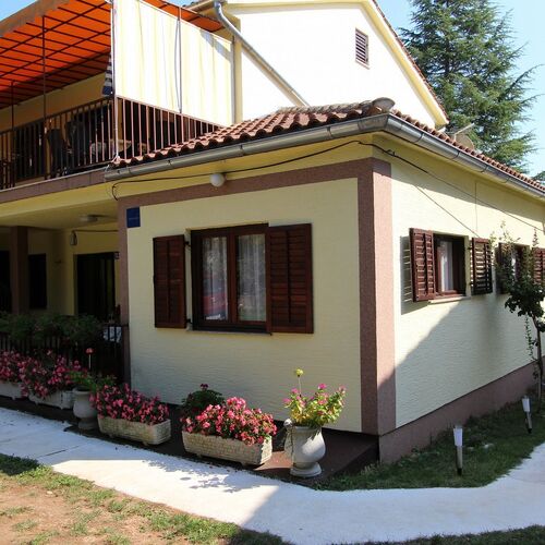 Apartments True Malinska  4