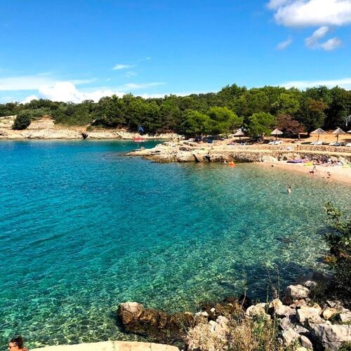 Apartments Insula Insule Skrbčići