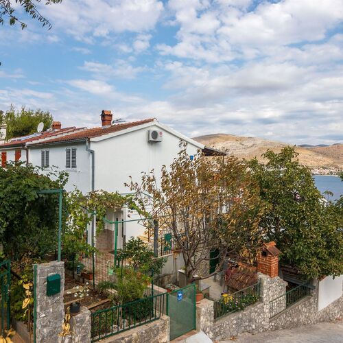 Apartment Goran Okrug Donji II