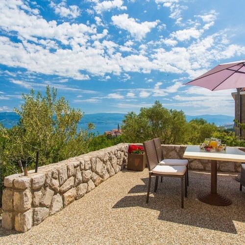 Apartment Brusic Vrbnik