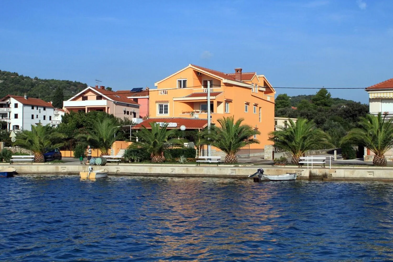 Apartments Sea view Kukljica