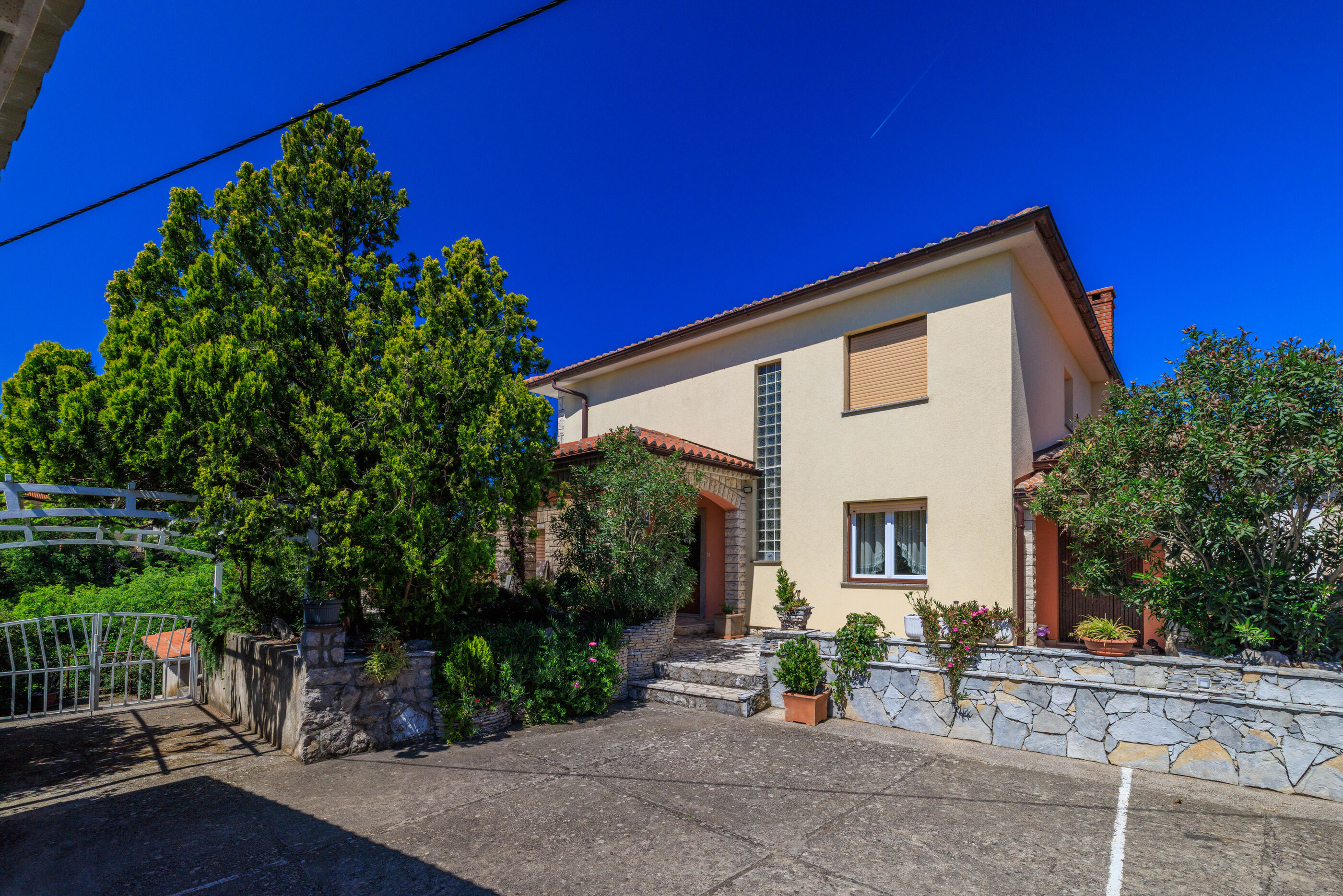 Apartment Marie Omisalj