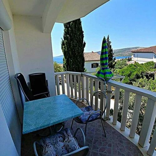 Apartment Katy Seget Vranjica