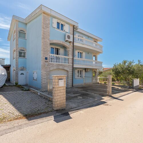 Apartman Sveti Filip i Jakov - CDI983  2