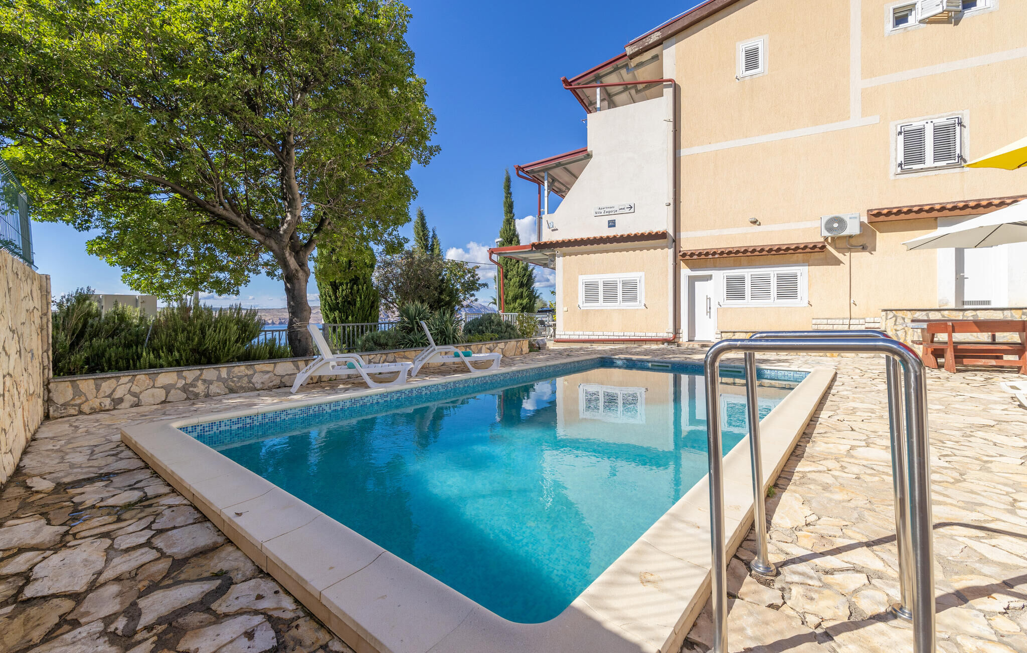 Apartman Stinica - CKV770