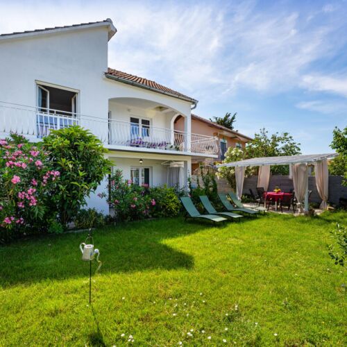 Vendégház Gornji Karin - CDI177