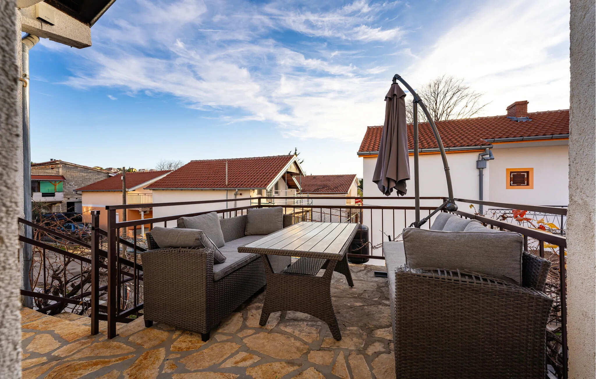 Apartman Gornji Karin - CDI951