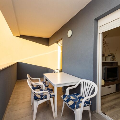 Apartman Gornji Karin - CDI972  4