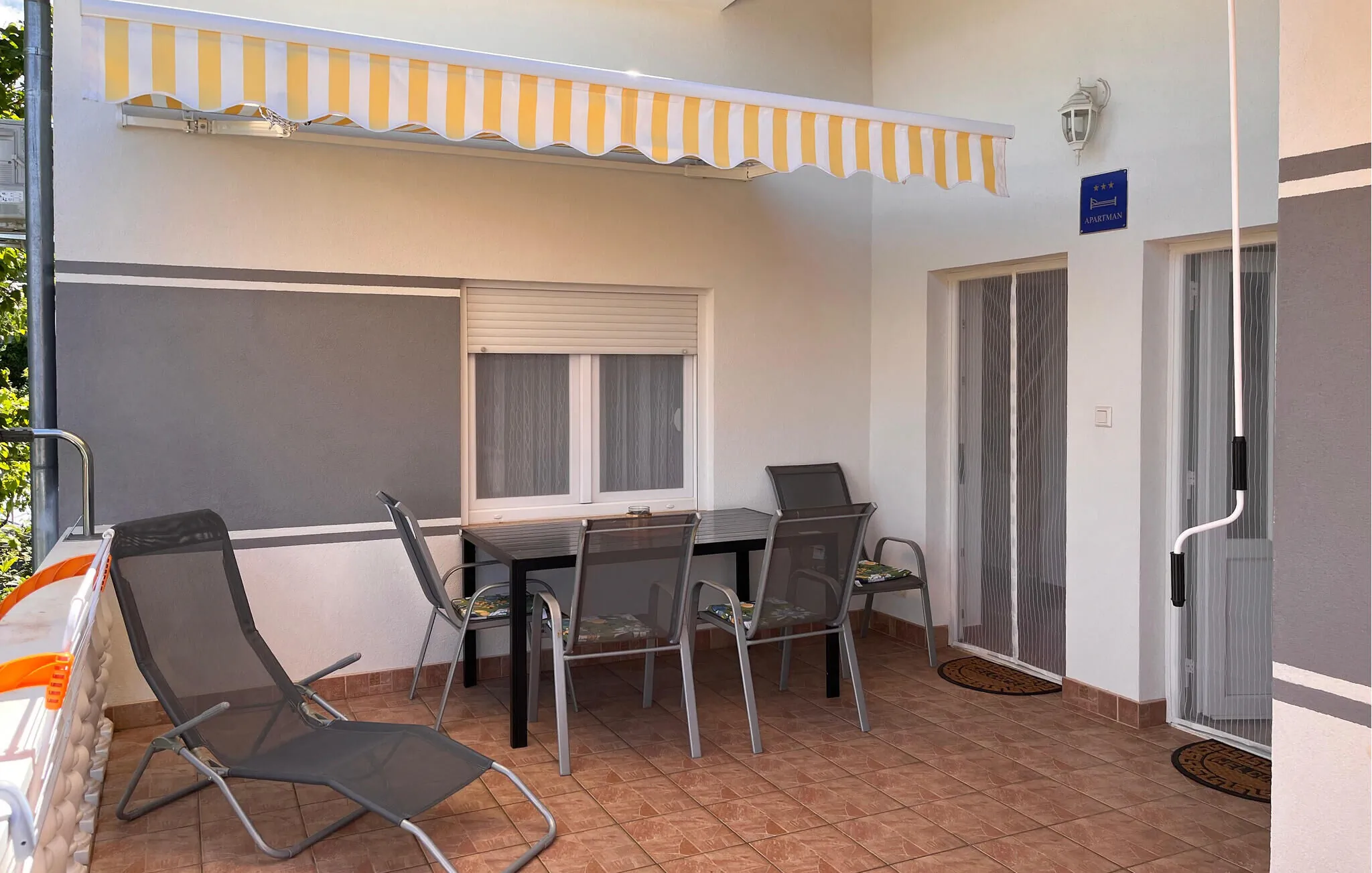 Apartman Gornji Karin - CDI994