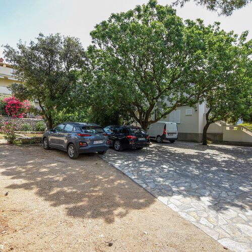 Apartment Oleandra Mandre  4