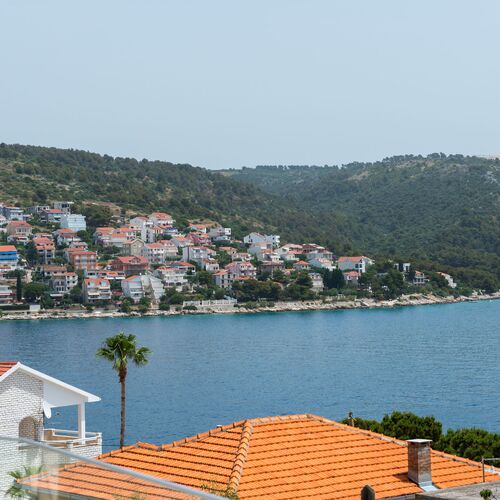 Apartments Ivan Okrug Gornji II III  2