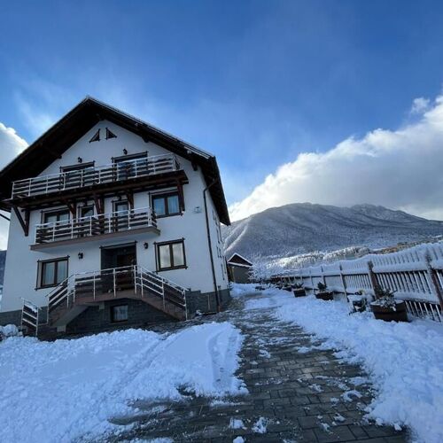 Pensiunea Popasul Piatra Craiului Zărnești