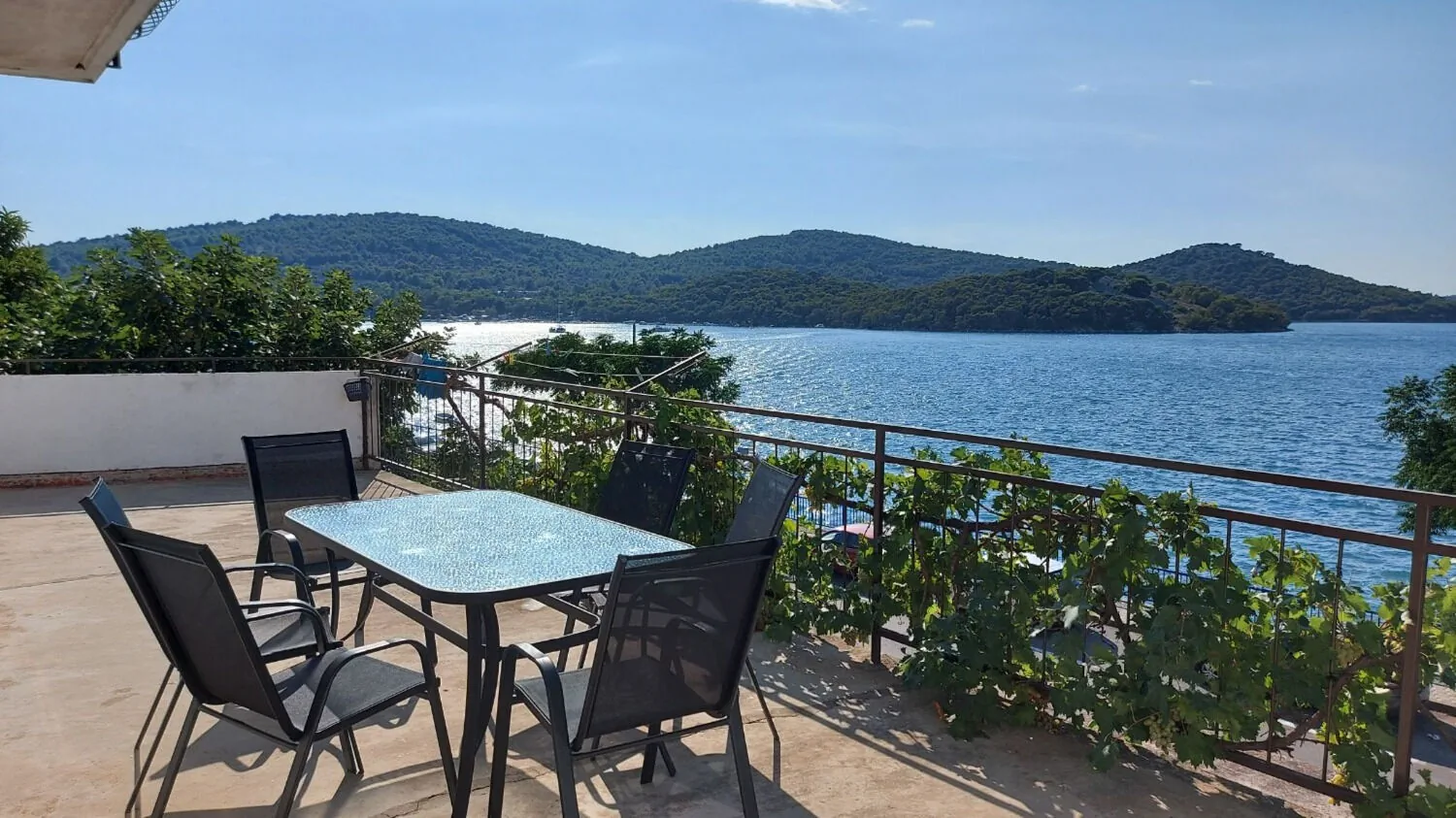 Apartment Bila Tisno