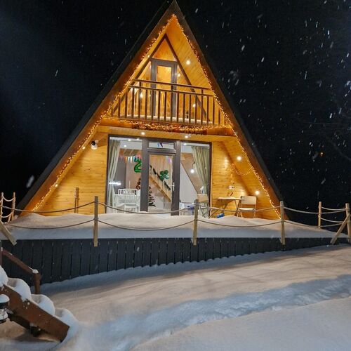 Casa Iulia și Ana Zărnești