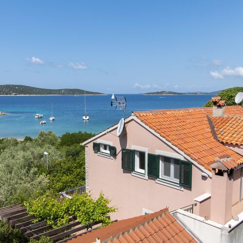 Apartments Njoko Prvic Sepurine