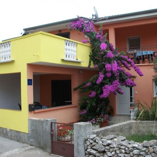 Apartments Midi Petrcane  2
