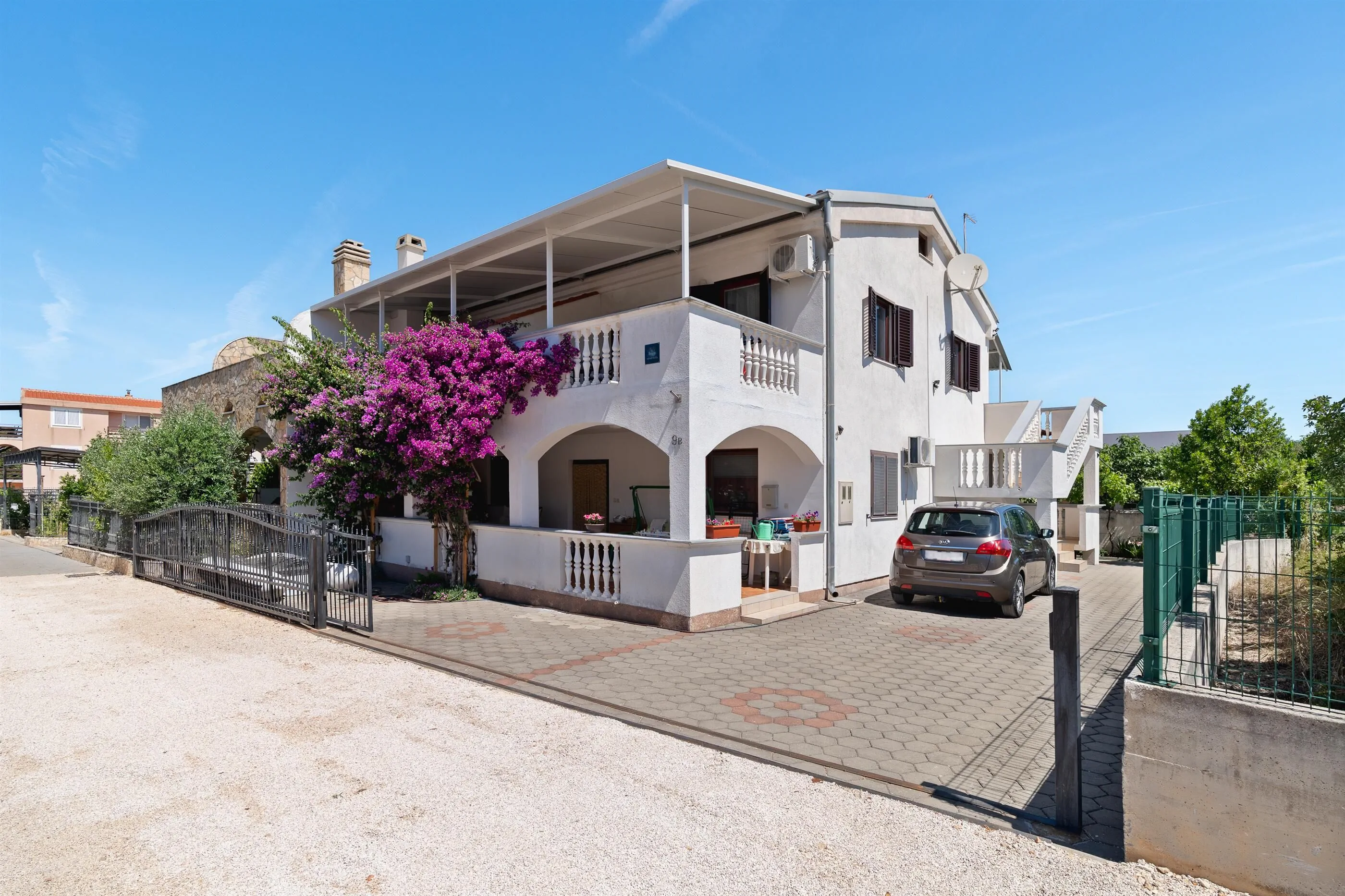 Apartments Marijan Drage