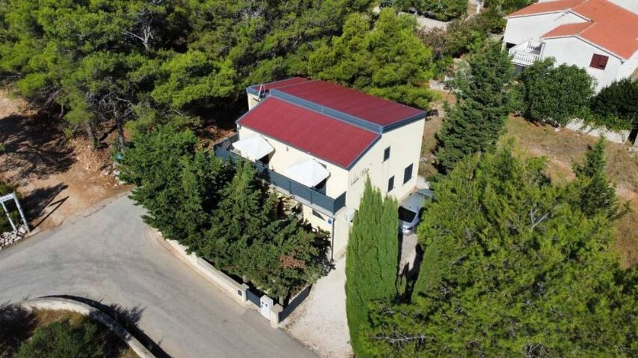 Apartmanok Parkolóhellyel Vir - Pedinka - Vir - Pedinka, Vir - 22373 Vir - Pedinka