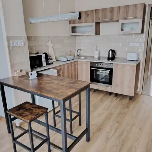 Sziget Apartman Tata 006 kép