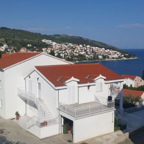 Apartments Stana Okrug Gornji