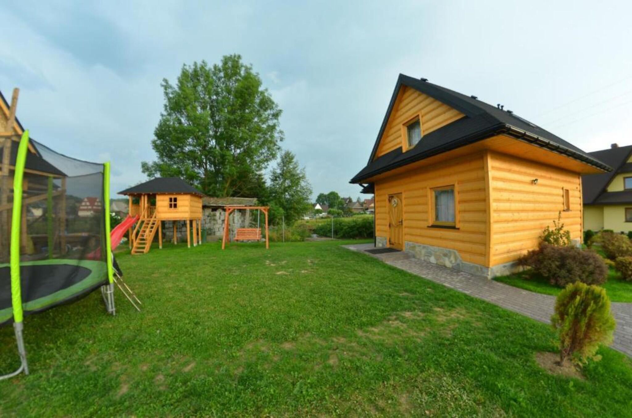 Domki w ogrodzie Szaflary