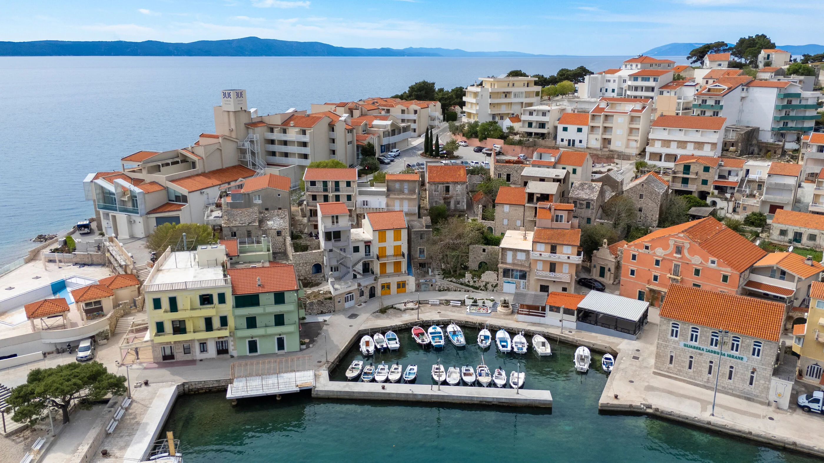 Apartments Vrtina Igrane