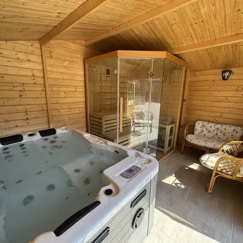 Potecz Apartmanház Balatonfenyves 003 kép